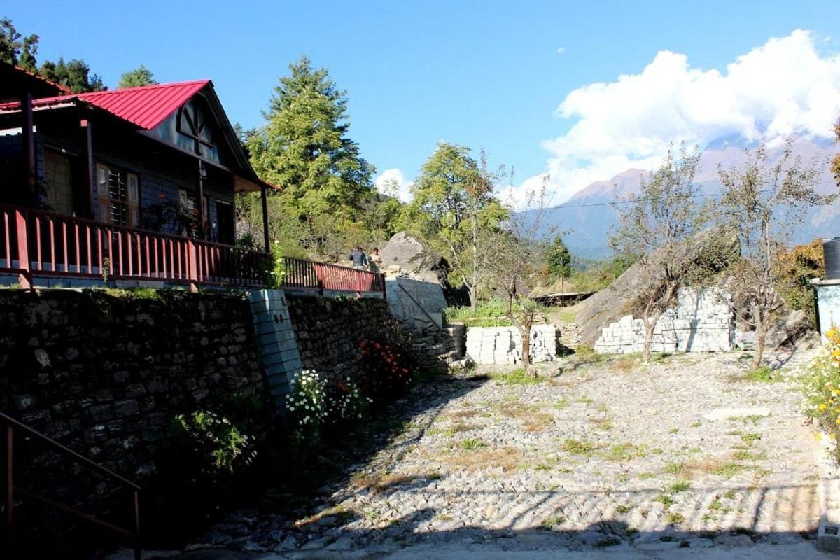 Nandan Kanan Auli Resort Joshīmath Exterior foto